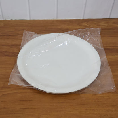 Wukusy premium round dinner plate, 28cm porcelain plate for home dining, featuring a clean, smooth white surface.