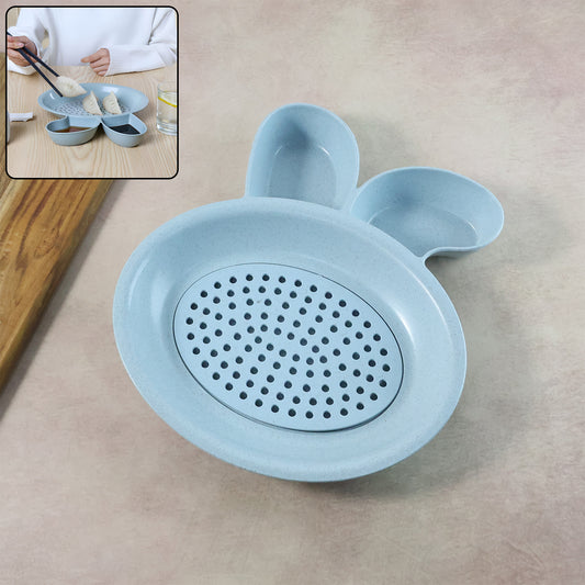 Wukusy multi-purpose dumpling snack serving plate with five compartments, ceramic design perfect for serving dumplings and snacks.