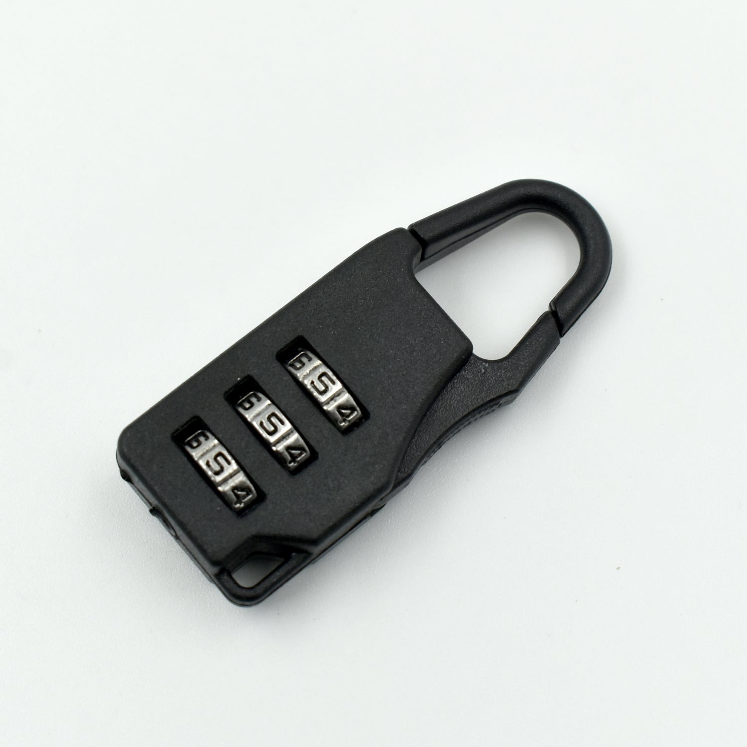 Wukusy 6109 3-digit luggage lock with key, used for securing luggage and travel bags in various security applications.