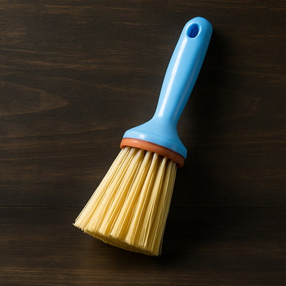Wukusy multi-purpose plastic cleaning brush with short handle, ideal for scrubbing dishes, sinks, and other household surfaces.