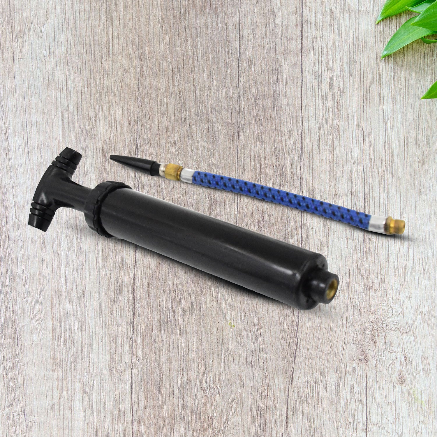 Wukusy Portable Air Ball Inflatable Kit with plastic and metal pin, featuring a compact inflatable ball and pin for quick setup.