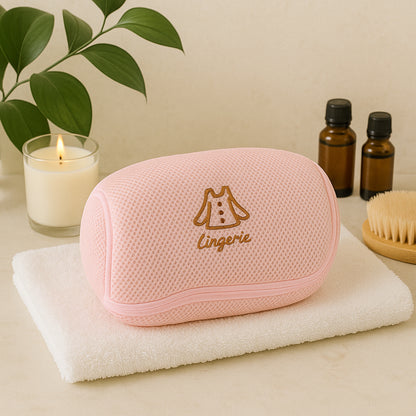 Wukusy premium lingerie bra laundry wash bag, 1 piece, made of mesh fabric, designed to protect bras during laundry.