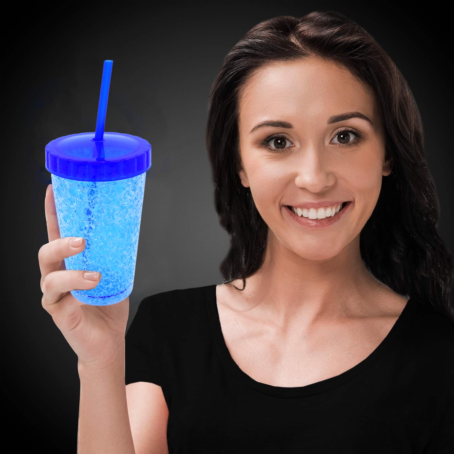 Wukusy plastic reusable sipper tumbler with lid and straw in mix color, 500ml capacity, suitable for home and kitchen use.