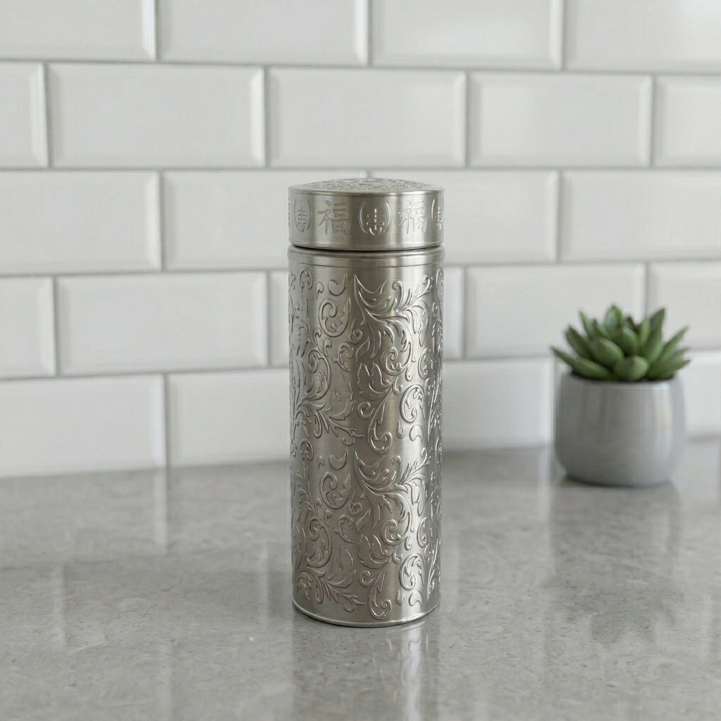 Wukusy premium stainless steel thermal water bottle, 300ml capacity, sleek design with a secure lid and insulated body.