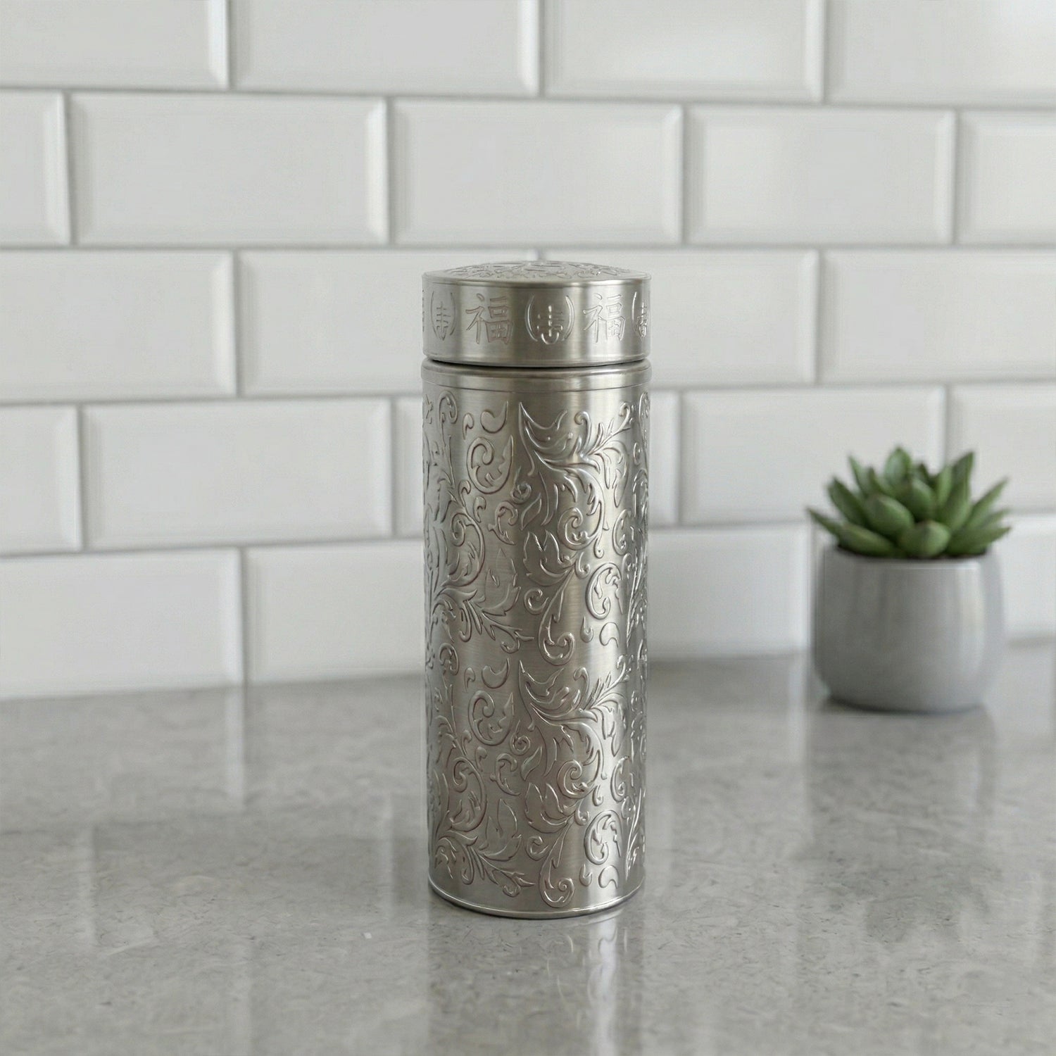 Wukusy premium stainless steel thermal water bottle, 300ml capacity, sleek design with a secure lid and insulated body.