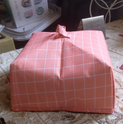 Foldable Wukusy food cover with anti-dust and heat preservation for hot dishes, mosquito protection, kitchen or picnic use.
