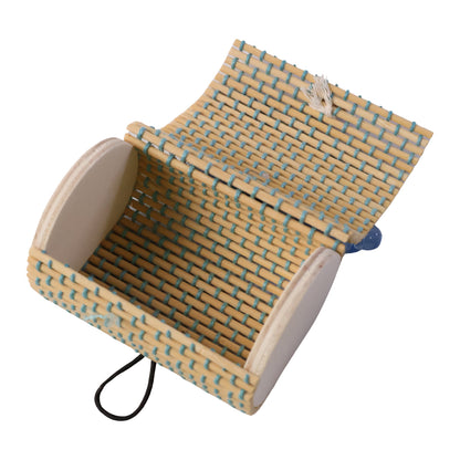 Mini bamboo gift box from Wukusy, decorative storage basket for candies, chocolates, or small gifts with a natural bamboo finish.