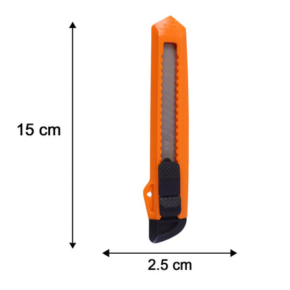 Wukusy professional utility knife cutter set with extra snap-off blades, shown with multiple blades and ergonomic handle.
