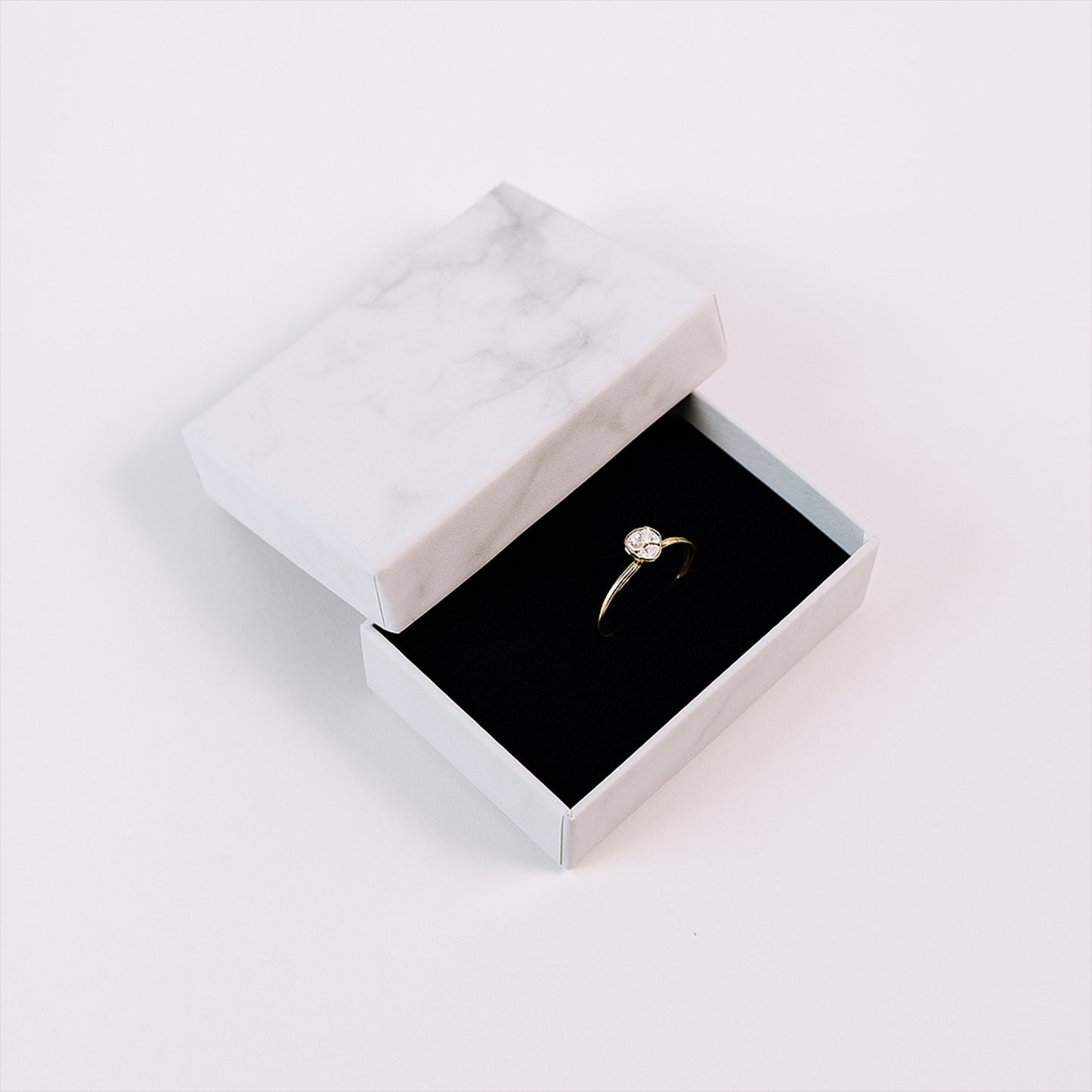 Wukusy marble finish empty gift box, 8x5 cm, with a sleek marble pattern, ideal for home improvement or gift presentation.