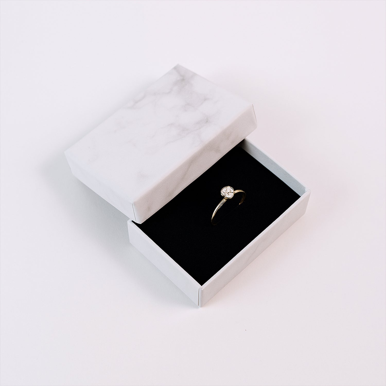 Wukusy marble finish empty gift box, 8x5 cm, with a sleek marble pattern, ideal for home improvement or gift presentation.