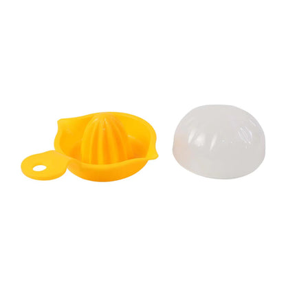 Yellow Wukusy manual citrus juicer for lemons and oranges, hand-operated lemon and orange squeezer for home use