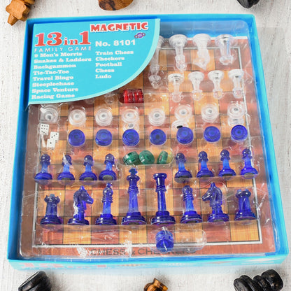 Wukusy 13-in-1 family board game set with chess, snakes and ladders, ludo, tic-tac-toe, checkers, travel bingo, and more.