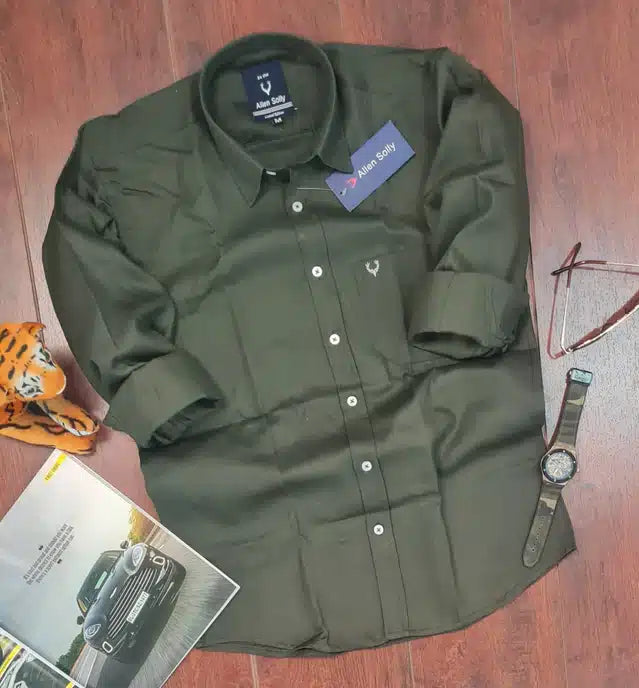 Olive full sleeves men's shirt by 8969, casual men's shirt in size M, made of comfortable fabric, displayed on a hanger.