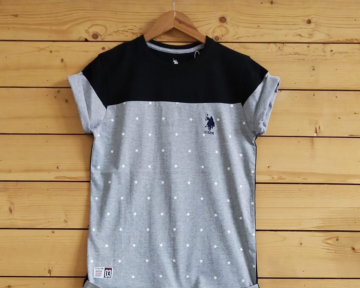Grey men's regular fit T-shirt from 8969, shown in size L, soft cotton fabric with a classic crew neckline.