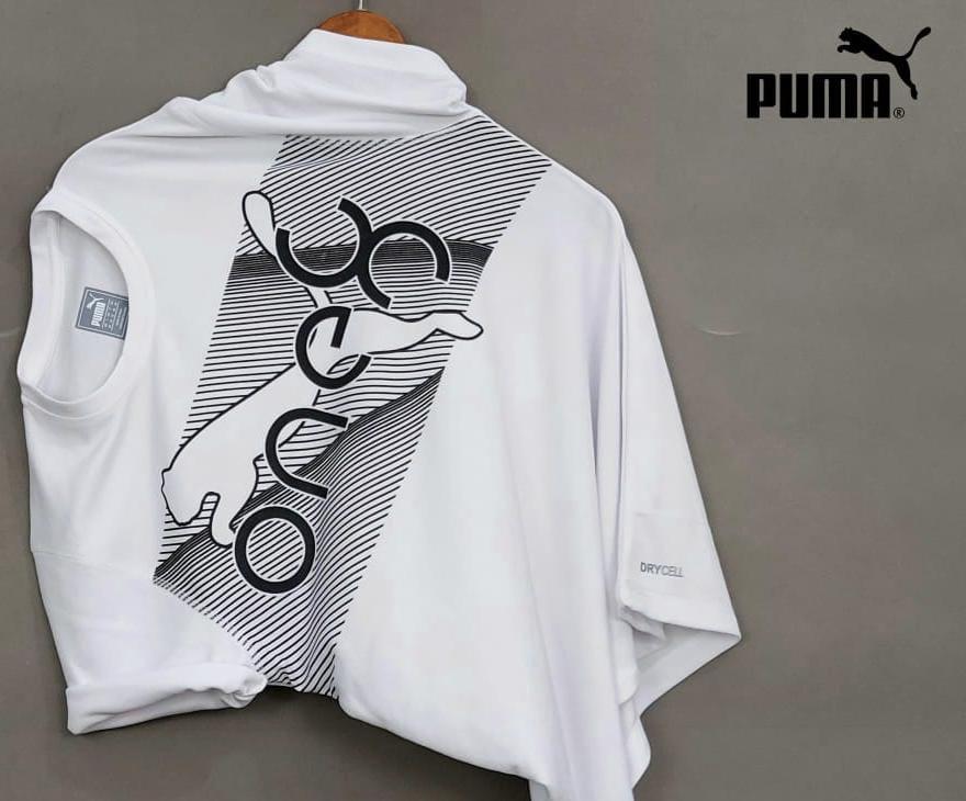 White regular fit men's T-shirt by 8969, size L, showcasing a simple, comfortable design on a plain background.