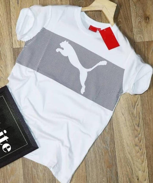 Men’s Puma Trending T-Shirt in white, size small, casual men's t-shirt with Puma branding and comfortable fit.