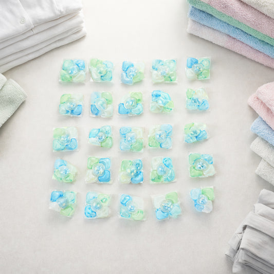 Wukusy Ultra Clean Liquid Laundry Detergent Pods in a 25-piece pack, showing the pods with clear liquid and packaging.