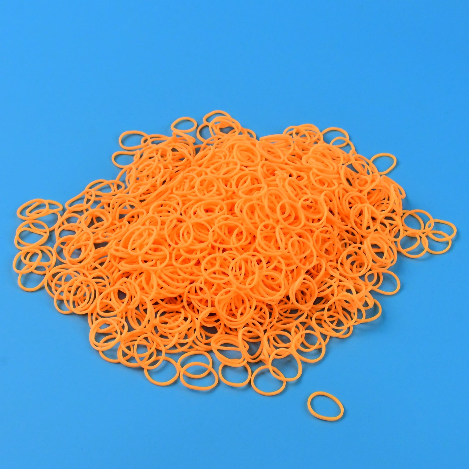 Set of eight strong elastic rubber bands by Wukusy, multipurpose home improvement bands, approximately 65-80 grams.