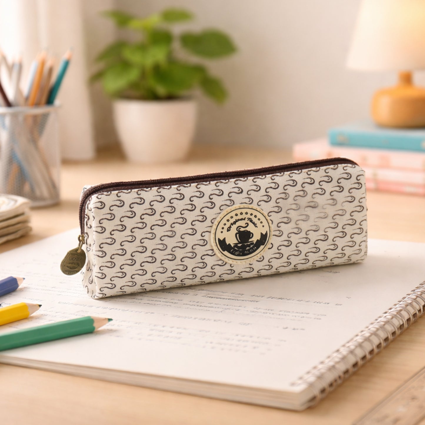 Wukusy multipurpose zipper pencil pouch with a black fabric exterior and zipper closure, ideal for stationery organization.