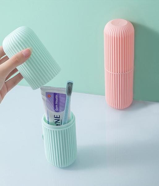Wukusy 1355 multipurpose capsule-shaped travel storage organizer for compact, portable capsule bottle-style storage solution.