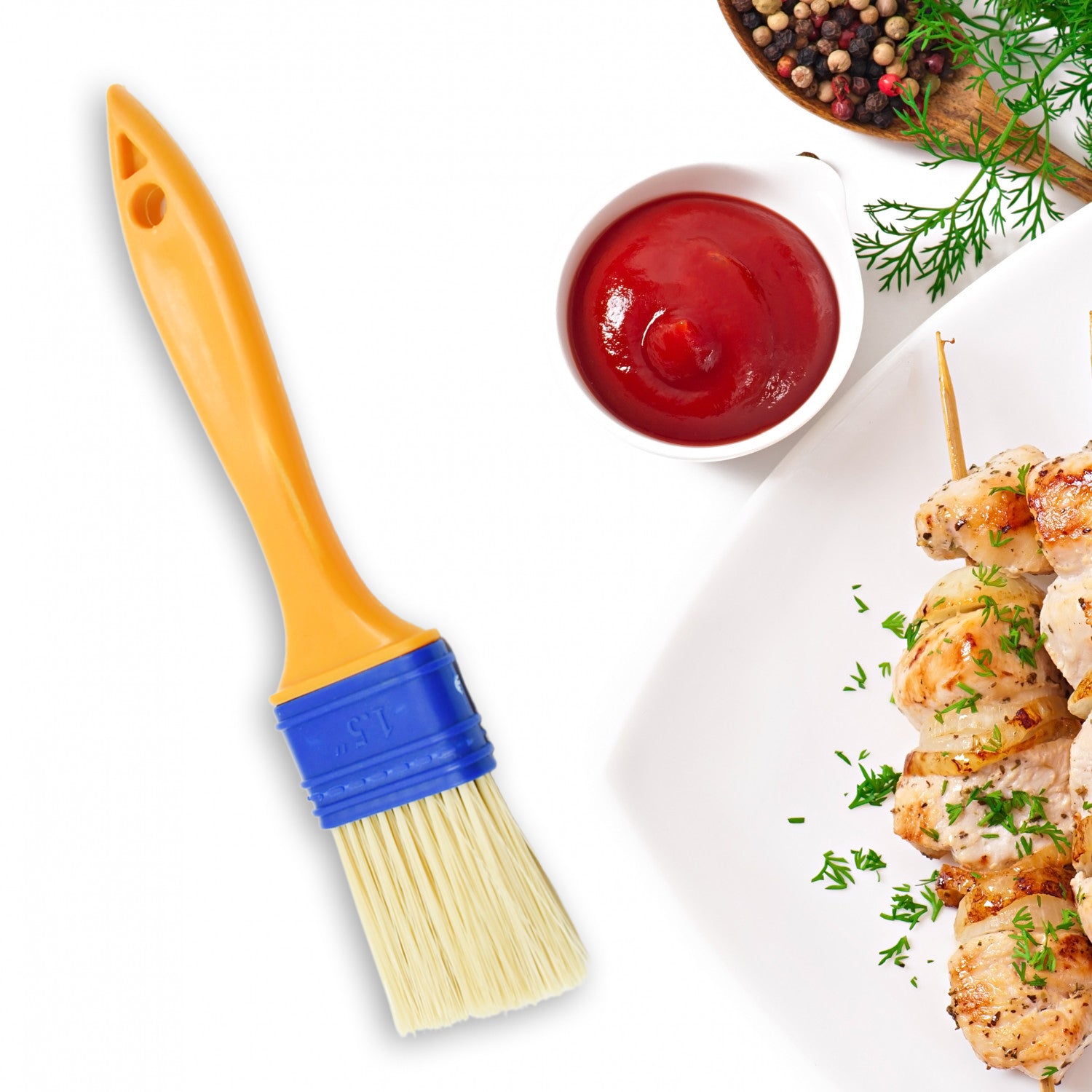 Wukusy 8721 multifunction basting brush set with two dishwasher-safe pastry brushes for baking, cooking, and grilling.