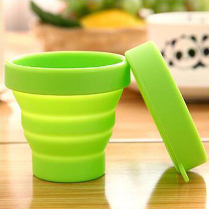 Wukusy round silicone foldable travel mug with lid, portable glass cup for on-the-go use, collapsible design for easy storage