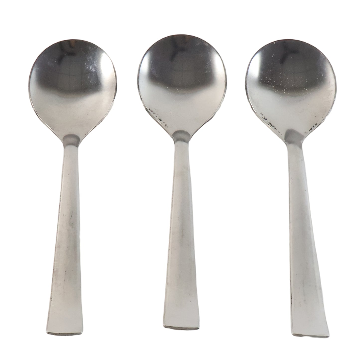 Set of three Wukusy Everyday Dining Spoons for home use, featuring polished stainless steel handles and versatile design.