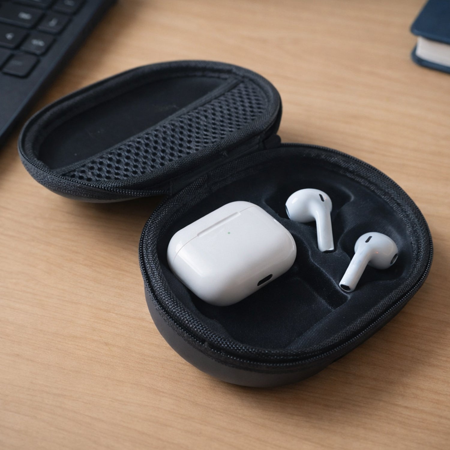 Wukusy portable earphone carrying case with mixed design, compact and protective for storing earbuds and small accessories.