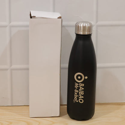 Stainless steel Wukusy water bottle, 500ml capacity, with a sleek silver finish and screw-top lid, ready for hydration on the go.