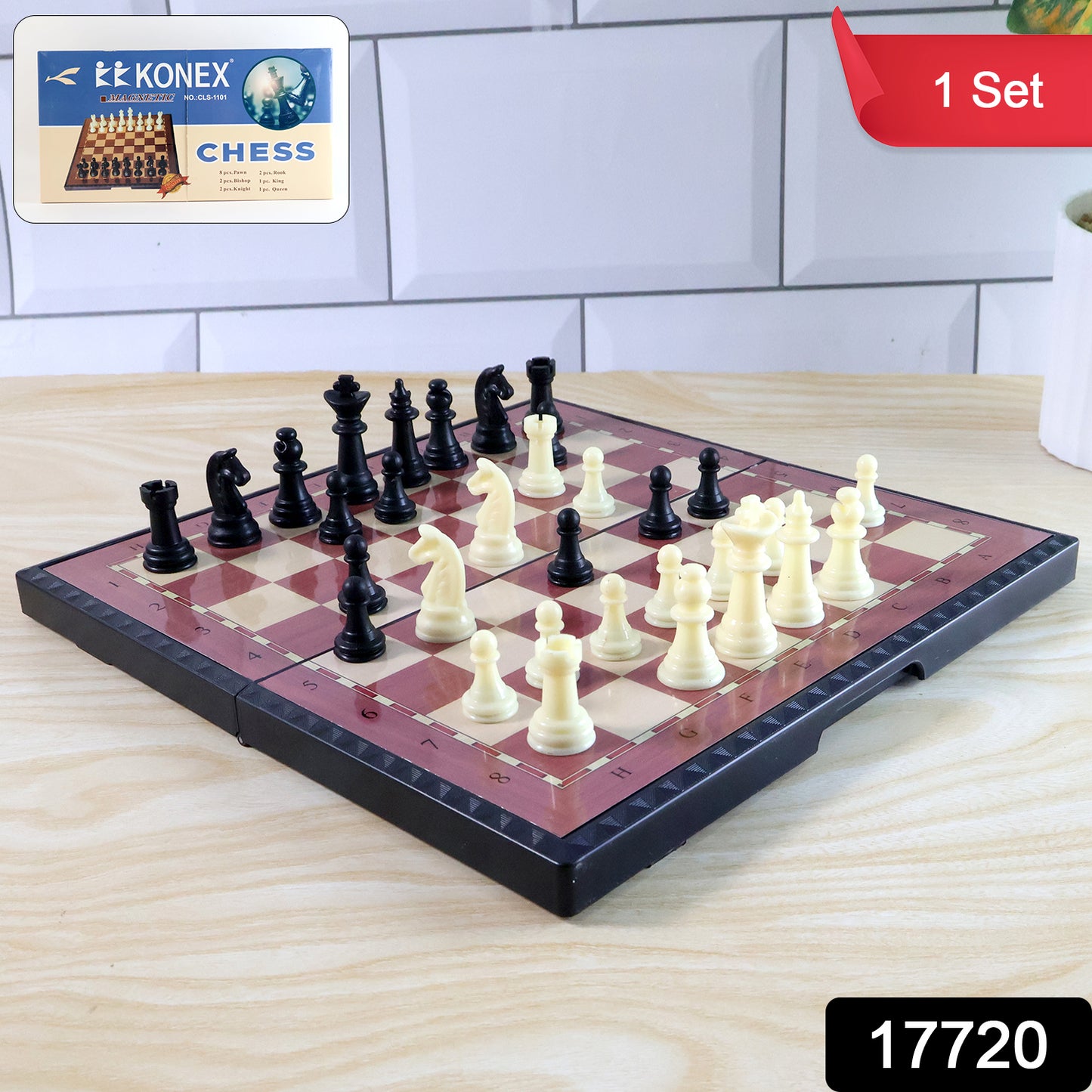Foldable magnetic chess board game set by Wukusy, 24x24 cm, showing black and white chess pieces on a portable, foldable surface.