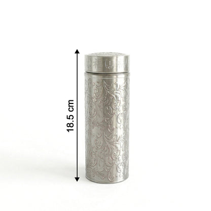 Wukusy premium stainless steel thermal water bottle, 300 ml, with a sleek design and secure lid for hot or cold beverages.