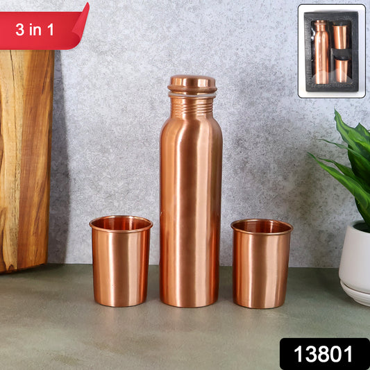 Wukusy copper water bottle with two glasses and gift box, 3-piece set, featuring a polished copper finish and elegant packaging.