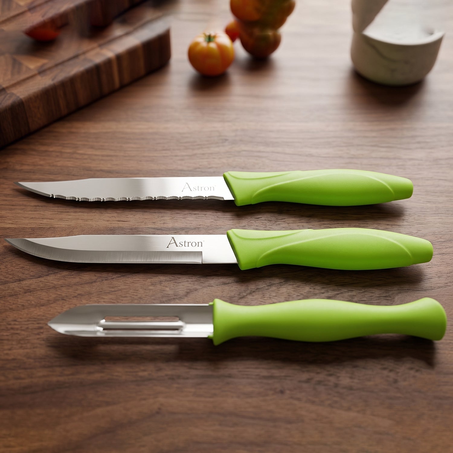 Wukusy premium stainless steel kitchen knife and peeler combo set, including three versatile kitchen tools with ergonomic handles.