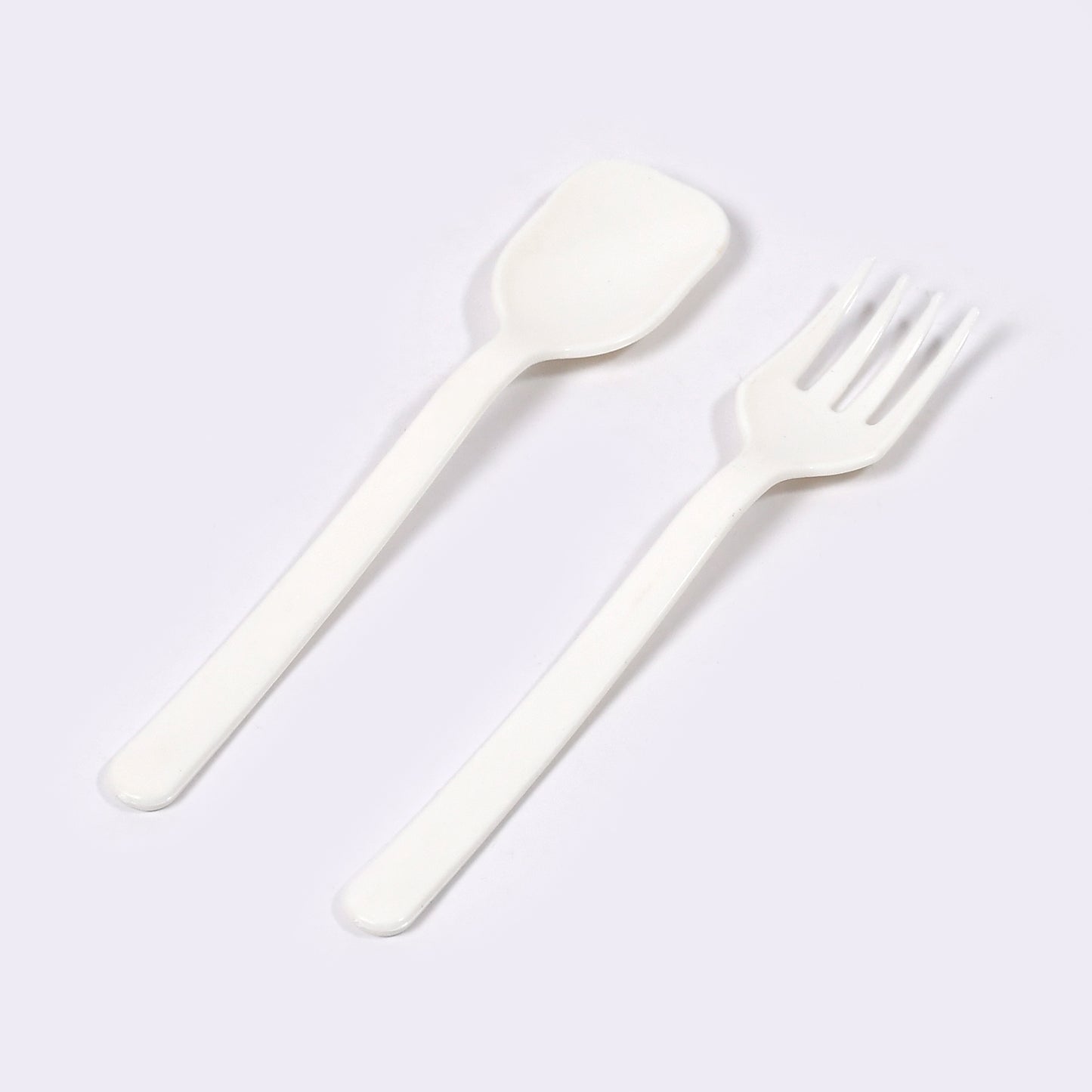 Wukusy 5239 plastic forks and spoons cutlery set for parties, dinners, and gatherings, pack of 2, disposable home and kitchen utensils