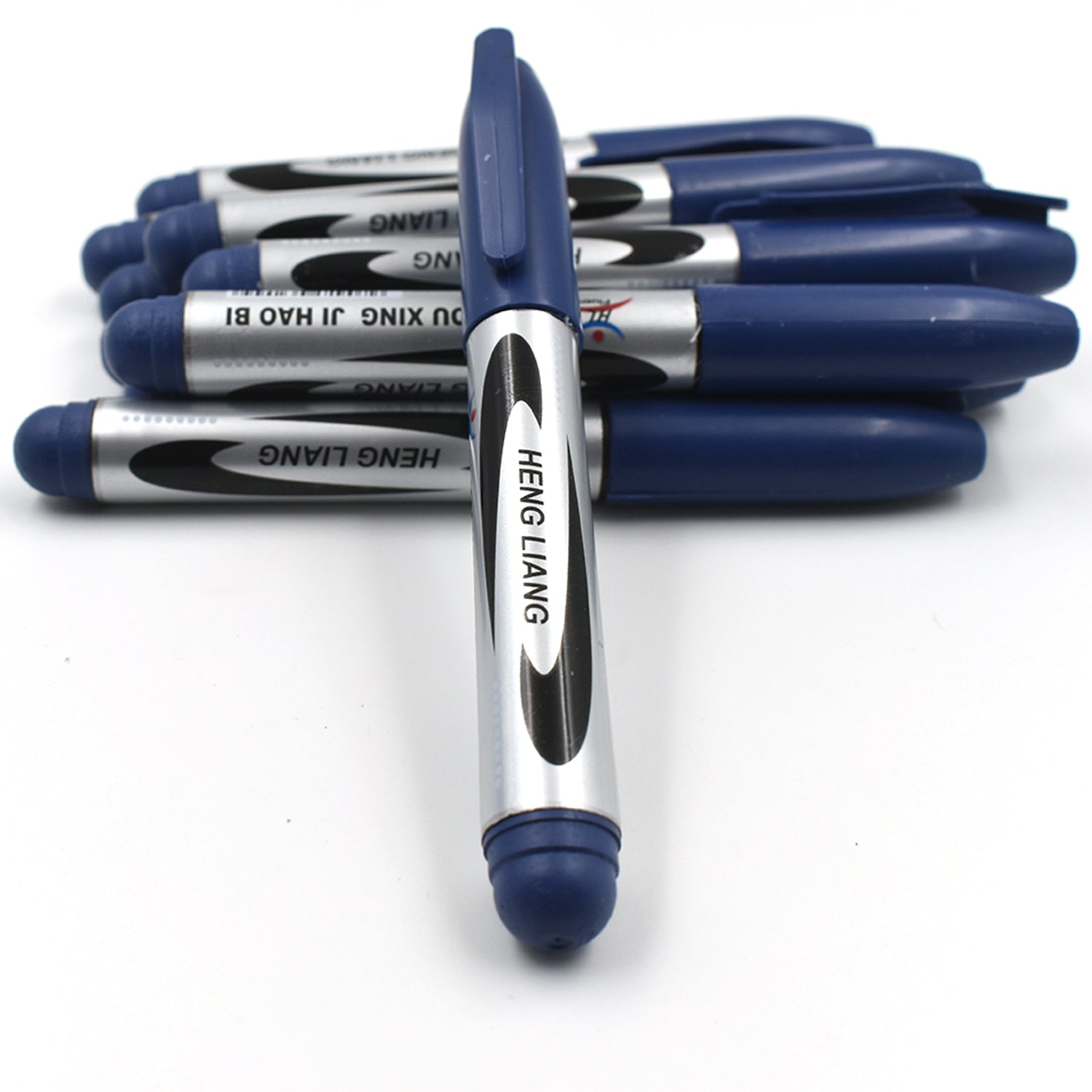 Wukusy 10-piece blue marker and pen set for whiteboards, ideal for school and classroom use in educational settings.