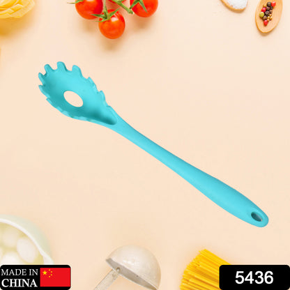 Wukusy 5436 pasta fork, 29cm heat-resistant spaghetti spoon with non-slip handle for kitchen use, food-grade stainless steel.