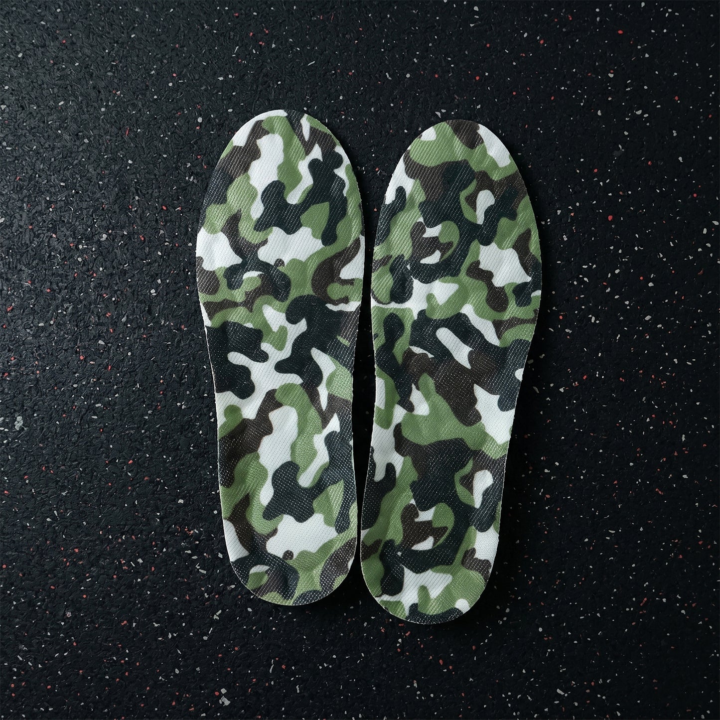 Wukusy comfort fit shoe insole cushion pads, one pair for sizes 37 to 40, showing soft foam insoles with arch support design.
