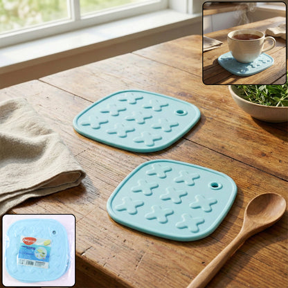 Wukusy heat-resistant multipurpose cup coaster and hot pot pad set, two black silicone pads for protecting surfaces from heat.