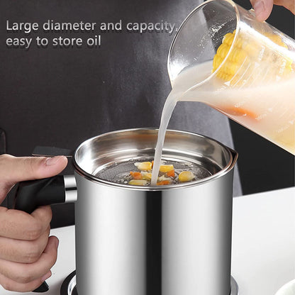 Wukusy stainless steel oil strainer pot with lid and filter mesh for filtering cooking oil and food residues.