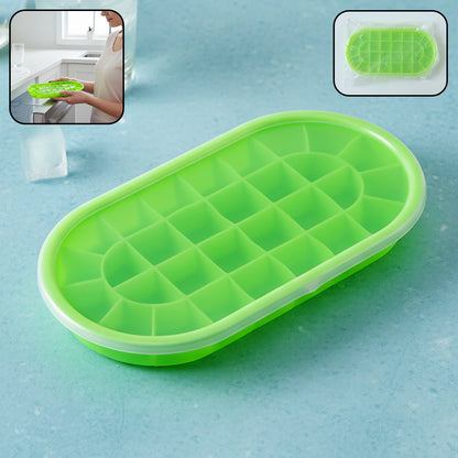 Wukusy premium oval silicone ice cube tray with lid, showing flexible silicone mold and assembled tray with ice cubes inside.