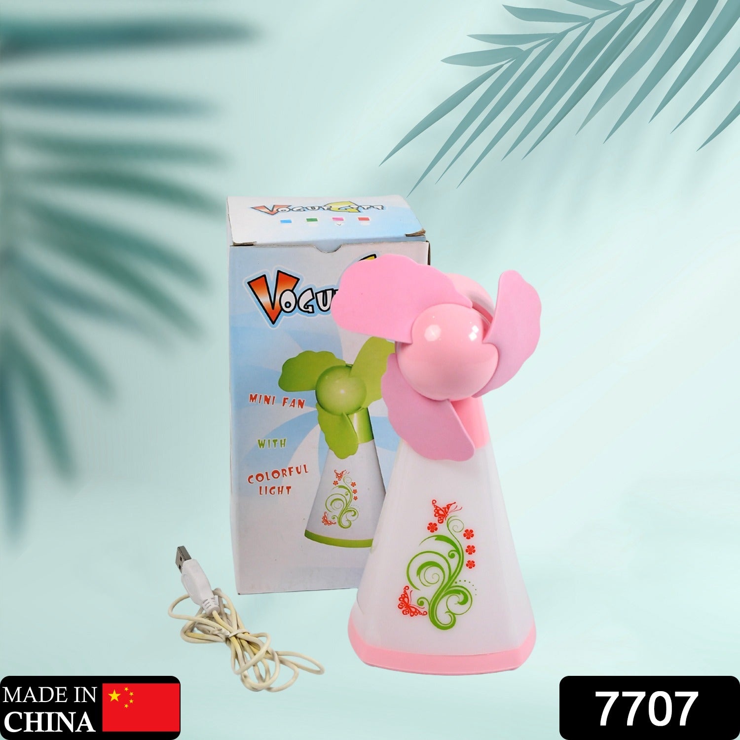 Wukusy 7712 cute bright color desktop USB mini fan, compact battery-operated fan for home or office use, battery not included