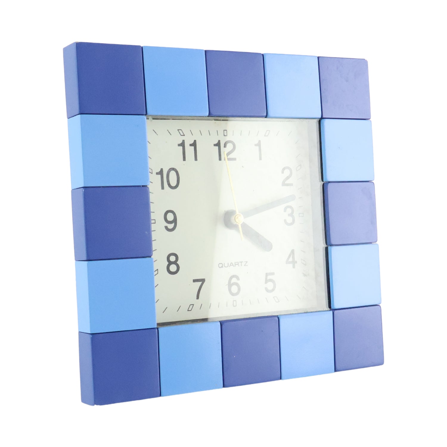 Square quartz table clock by Wukusy, featuring a sleek design and easy-to-read dial, ideal for home decor.
