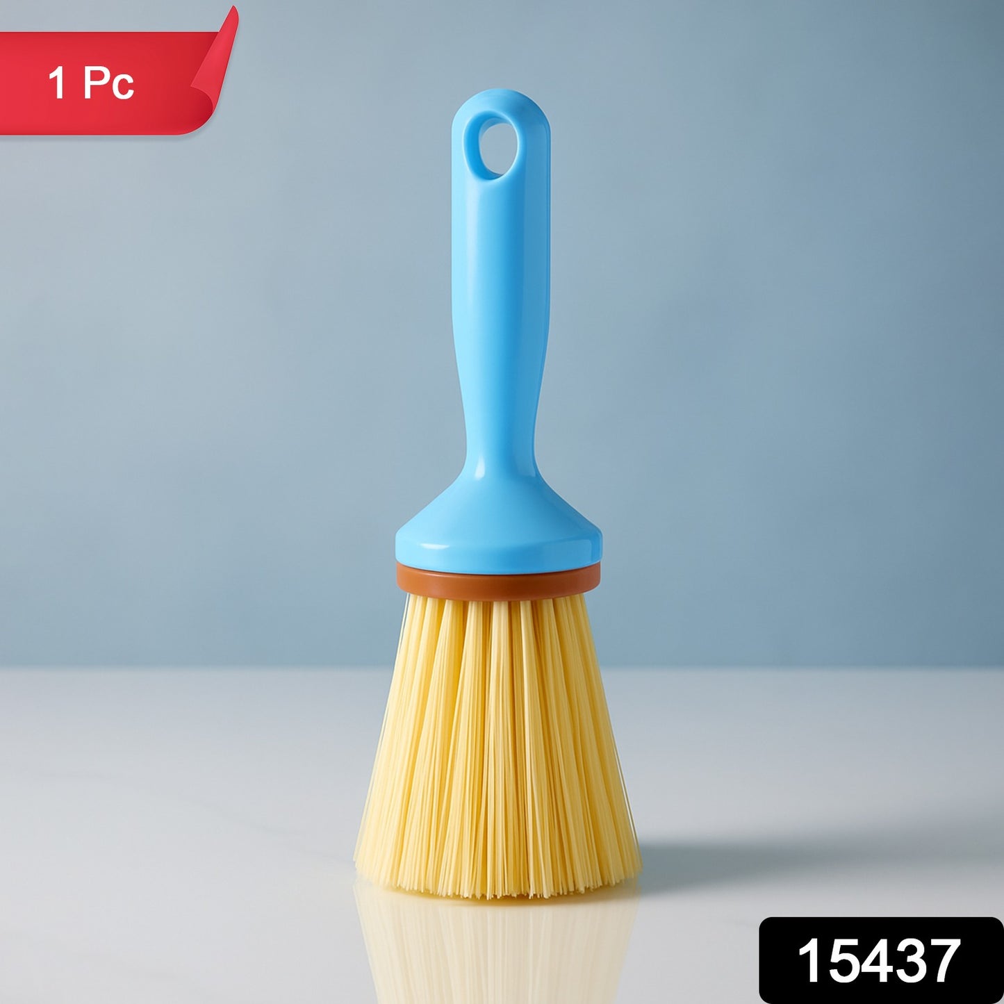Wukusy multi-purpose plastic cleaning brush with short handle, ideal for scrubbing and cleaning various surfaces.