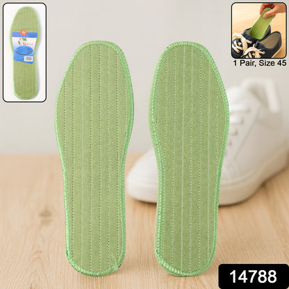 Pair of Wukusy premium comfort shoe insoles for size 45, featuring a mix design for daily foot support.