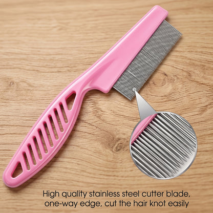 Wukusy pet dog hair removal grooming comb for shedding fur cleaning, shown in close-up with plastic handle and fine teeth.