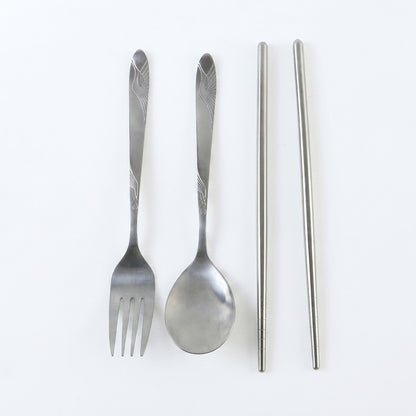 Wukusy portable stainless steel cutlery set with fork, spoon, chopsticks, and pouch, compact and travel-friendly utensil kit