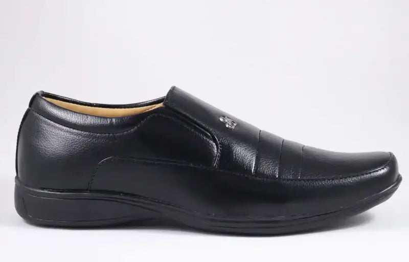 Black men's formal moccasin shoes by Ekom, stylish office footwear with a sleek design, suitable for boys and men.