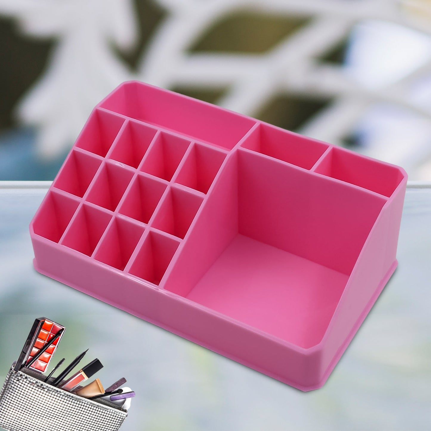 Wukusy makeup organiser with drawers for lipstick, cosmetics, and skincare products in a clear plastic storage box.