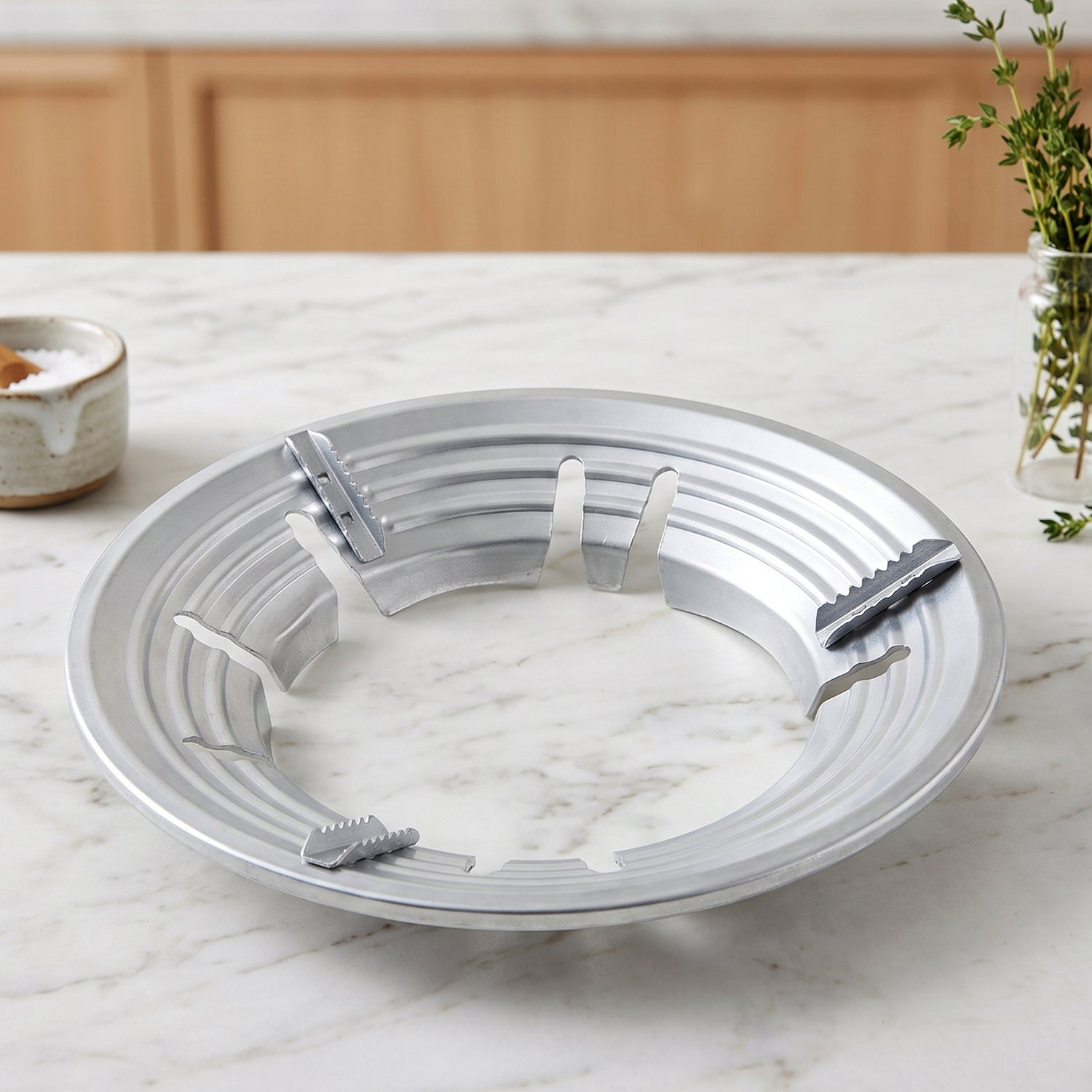 Wukusy stainless steel gas stove burner stand with wok support ring and trivet, sturdy kitchen cookware accessory.