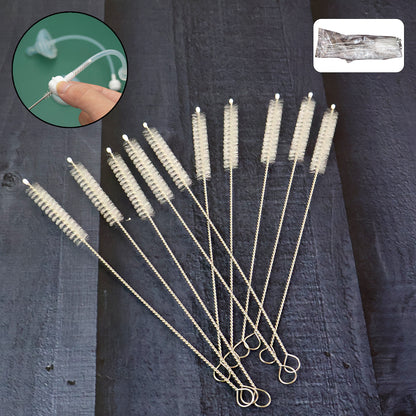Wukusy 10-piece straw bottle cleaning brush set with flexible bristles for thorough cleaning of narrow bottles and straws.